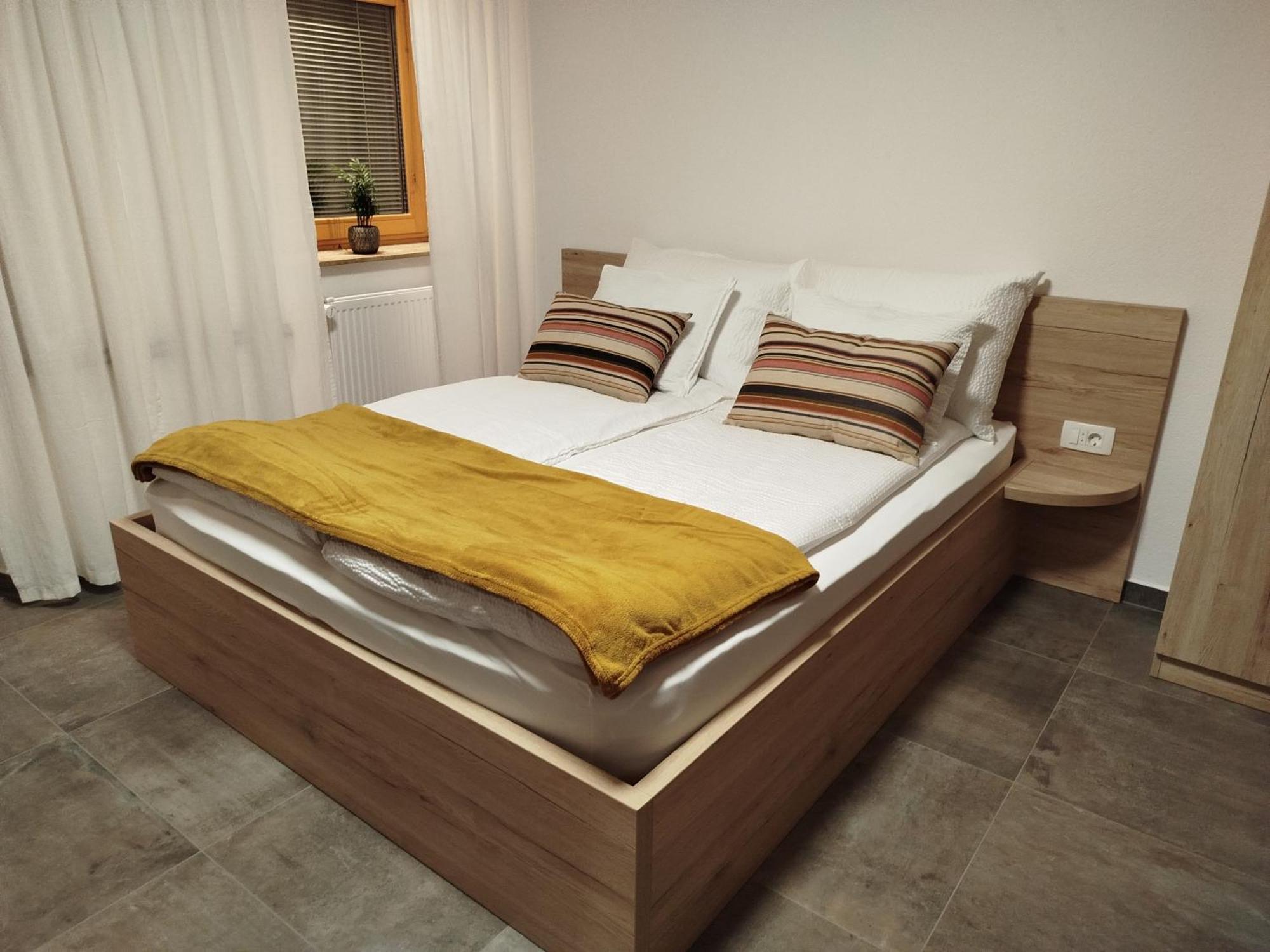 Apartma Mamut 1850 Kamnik Esterno foto
